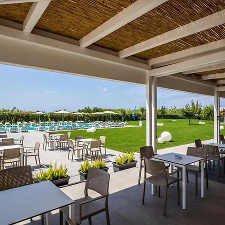 Valtur Il Cormorano & 4* 格里索利亚