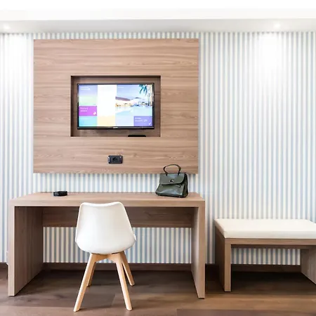 منتجع Valtur Il Cormorano & 4*