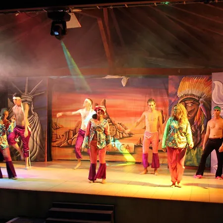 Valtur Il Cormorano & منتجع 4*