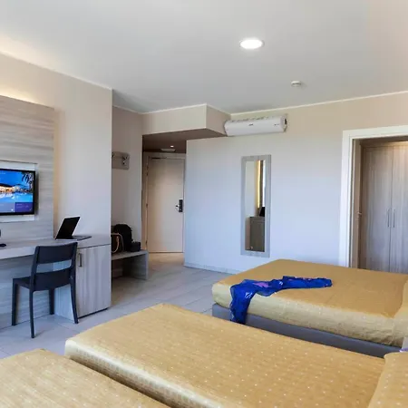 Valtur Il Cormorano & 4* جريسوليا